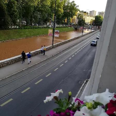 Studio Latin Bridge * Sarajevo